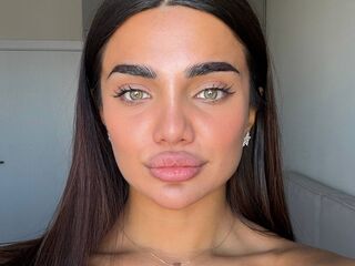 naked camgirl picture ReannaGubala