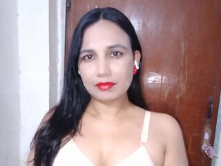 camgirl webcam picture SadiaAngel