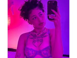 nude gamgirl SayLuna