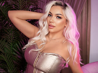 flirt chat room SelenaMist