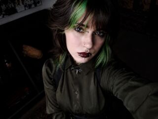 fingering webcam girl ShadowBelle
