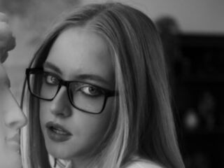 videochat SheliaEdwards