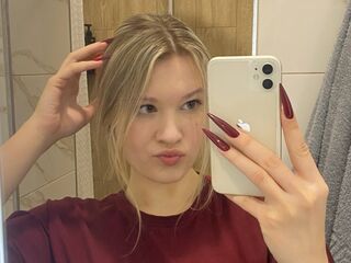 hot girl live webcam SkyeDavi