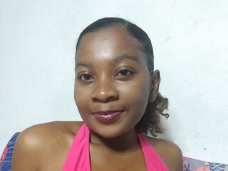 free video chat SoalyEvelyne