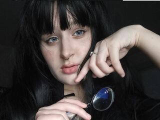 nude gamgirl SonyaDew