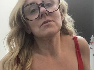 naughty cam SophiaHillUk