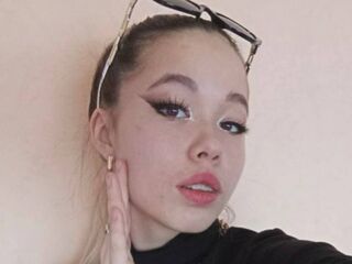flirt chat room SteffaniePons