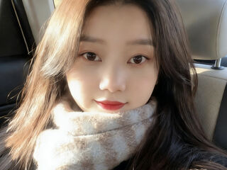 beautiful girl cam SummertimeYa