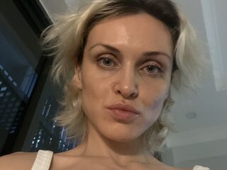 cam sex Sweetadrianahot