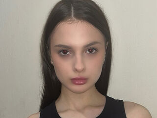 closeup pussy webcam TainaHousekeeper