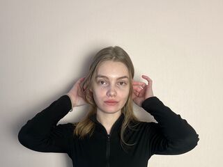 fingering cam girl video ToccaraPikula