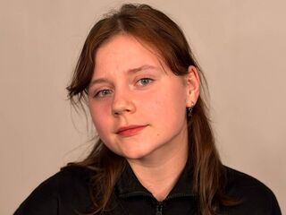 chat room webcam TonaBurgard