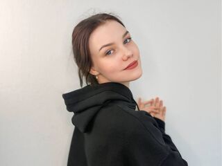 fingering camwhore ToraMendiaz