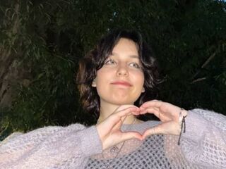 adult liveshow TulaStaines