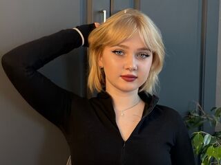 hot cam UdelaGoodhart
