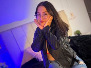 online chat ValeriaMontclair