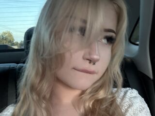 masturbating cam girl VerlieRentar