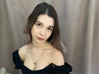 camgirl fingering shaved pussy WandaHearing