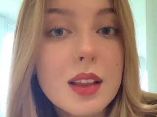 beautiful girl webcam WilonaBoothroyd