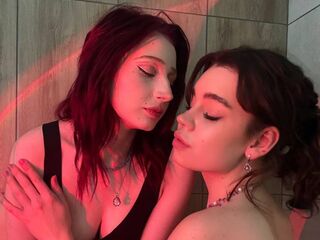 LeonilaAndDahlia